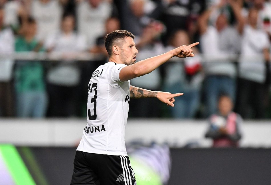 望在边路找 望在边路找