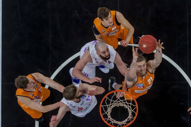 迷感到失望 迷感到失望